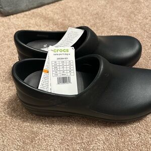 NEW w/Tags CROCS Black Mules & Clogs